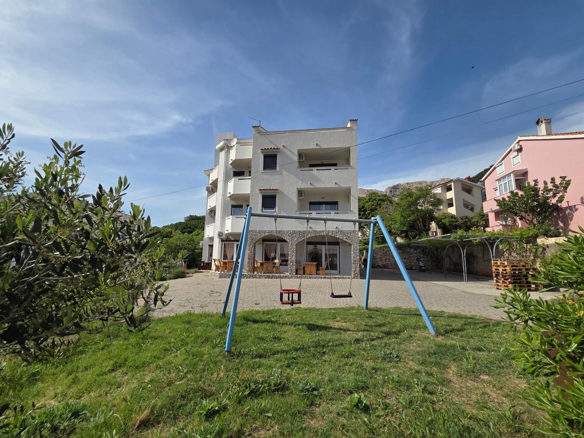 Leticia Apartament *